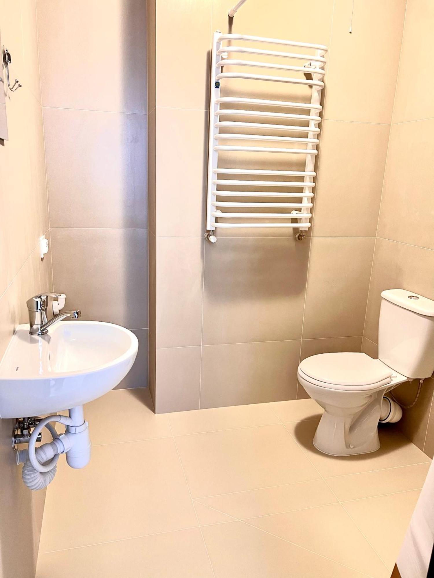 Osapart Hotel In A Complex Semycvit 4 إلفيف المظهر الخارجي الصورة