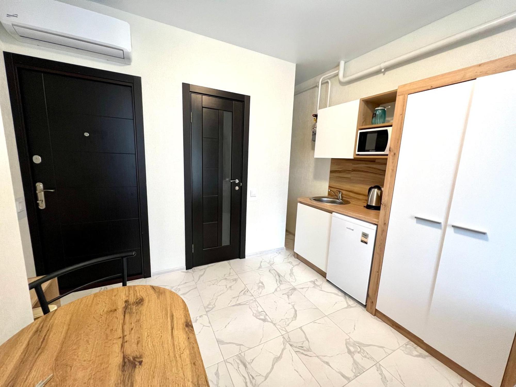 Osapart Hotel In A Complex Semycvit 4 إلفيف المظهر الخارجي الصورة